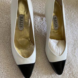 Bally Shoes 8-1/2 never worn